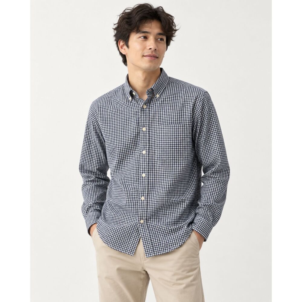 Uniqlo Gingham Check Button Down Shirt Men’s Size M Black White 100% Cotton